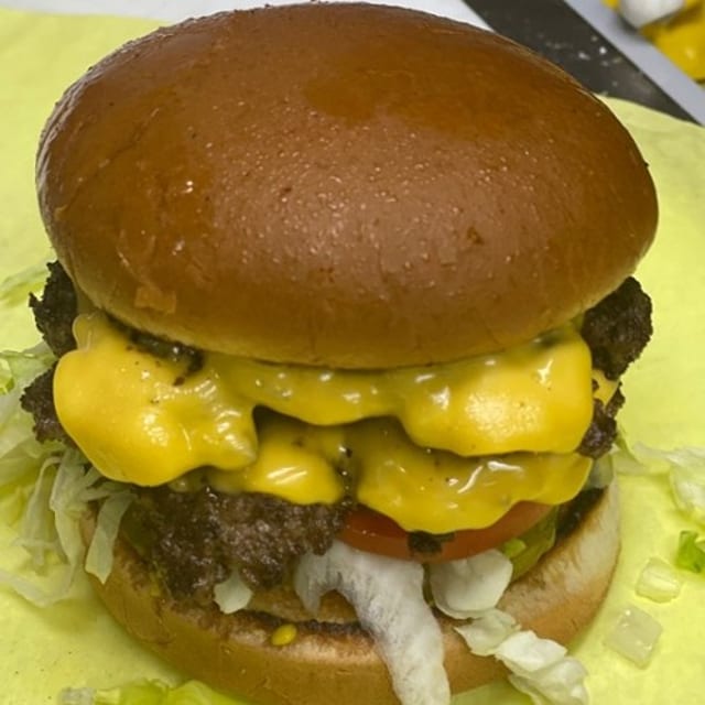 Double Cheese Burger.